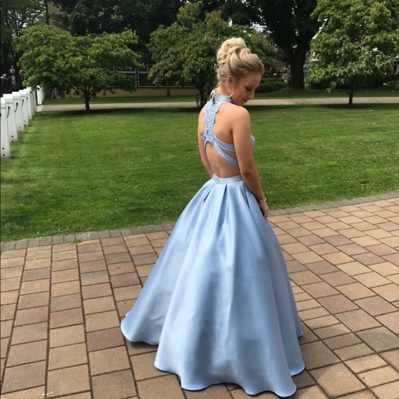 ALYCE grad dress - Picture 6 of 6